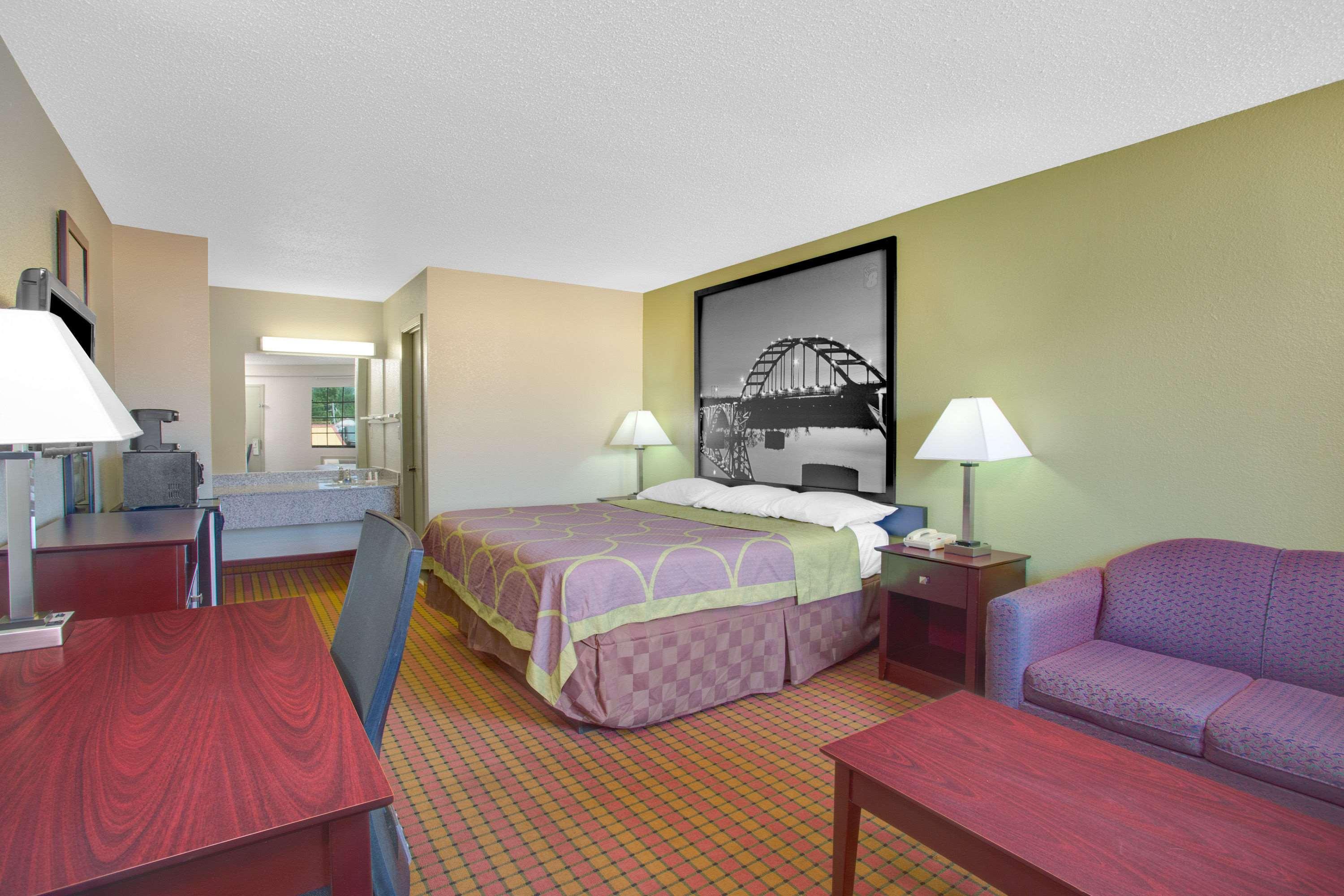 Super 8 By Wyndham Monticello Ar Motel Buitenkant foto
